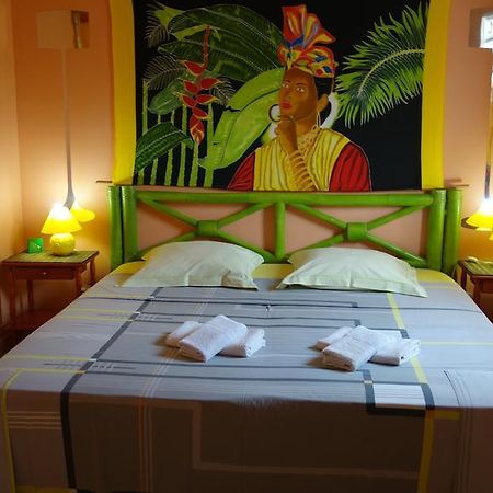 Les Flibustiers Apartamento Sainte-Anne  Exterior foto